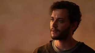 Kıskanmak'ın Orhan Erden'i Kimdir? 