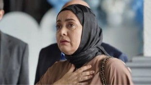 Kızılcık Şerbeti Pembe'sine Veda Ediyor! Sibel Taşçıoğlu Diziden Neden Ayrılıyor? 