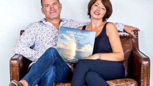 Ünlü çiftten üzücü haber! 22 yıllık evliliklerini sonlandırdılar!