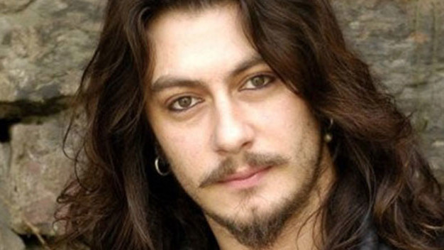 Barış Akarsu Filminde Aslı Bekiroglu'nun Yerine Kim Geldi?