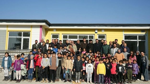 Siyah Bere Dizi Ekibinden Alkışlanacak Proje! Gaziantepli'lerin Kalbinde Taht Kurdular!