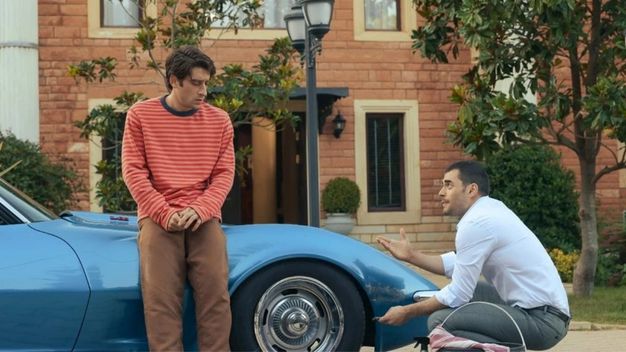 Veliaht'ın Zafer Karslı'sı Kimdir?